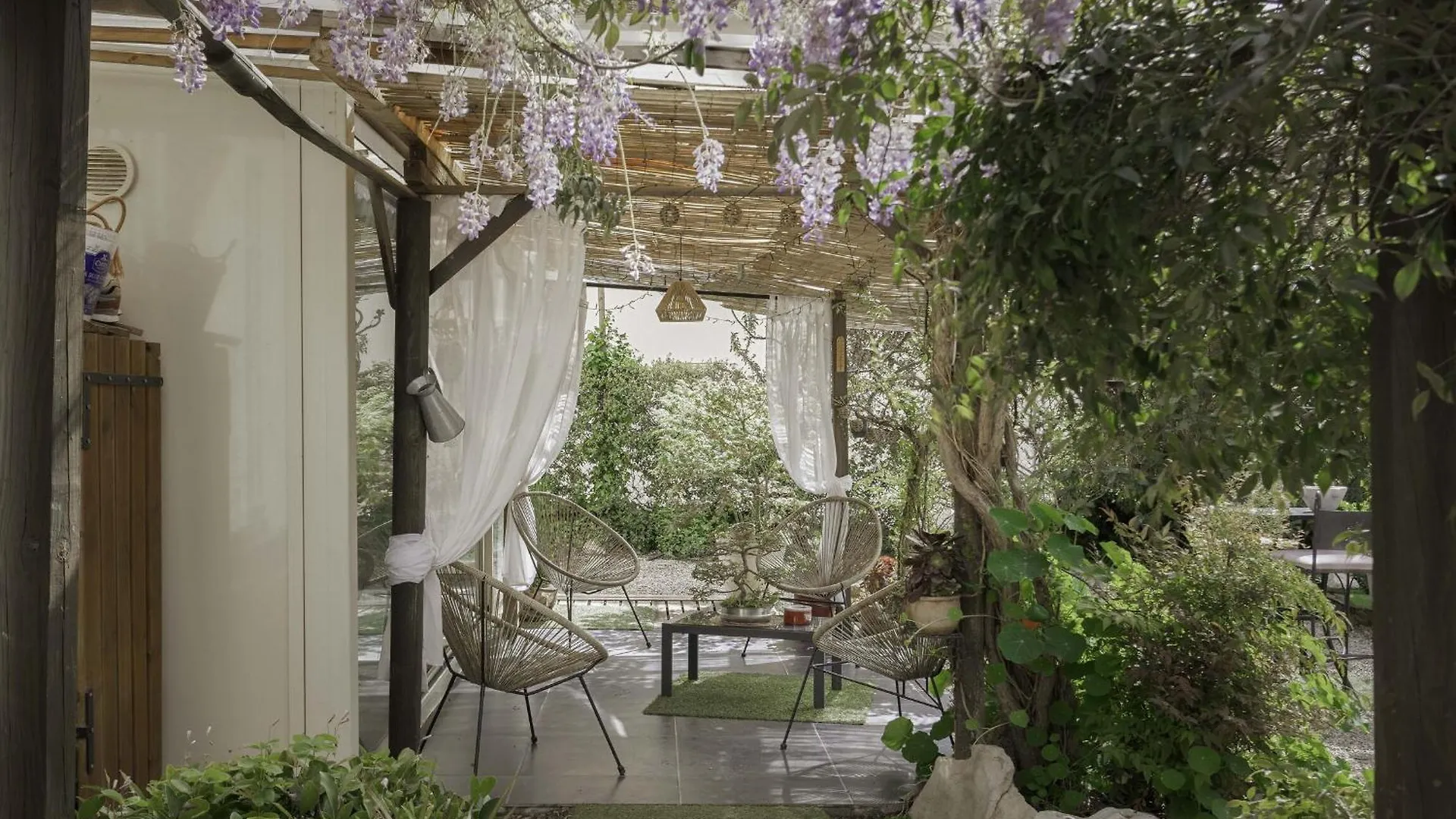 קאן La Maison Fleurie By Halldis