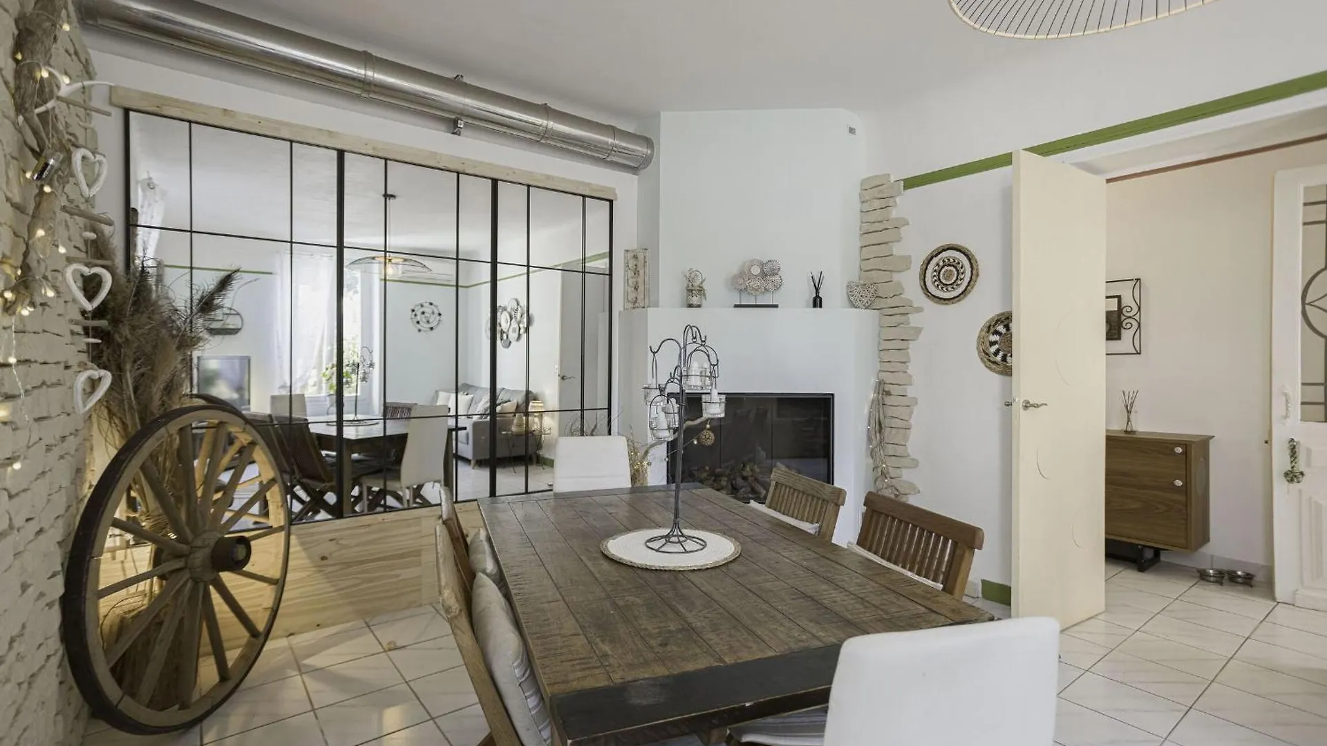 קאן La Maison Fleurie By Halldis